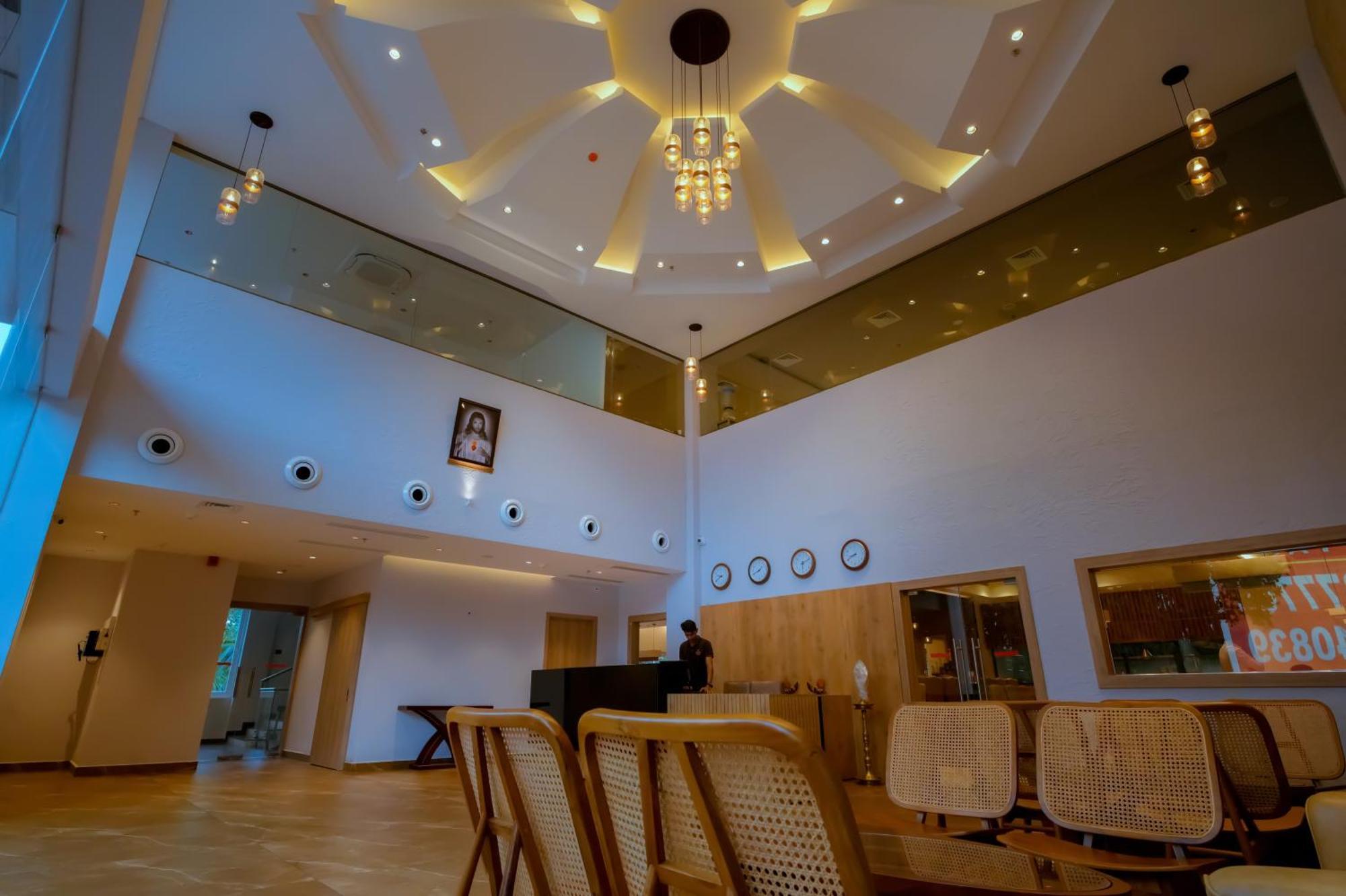 Beeza Clubhouse Hotel Котаям Екстериор снимка