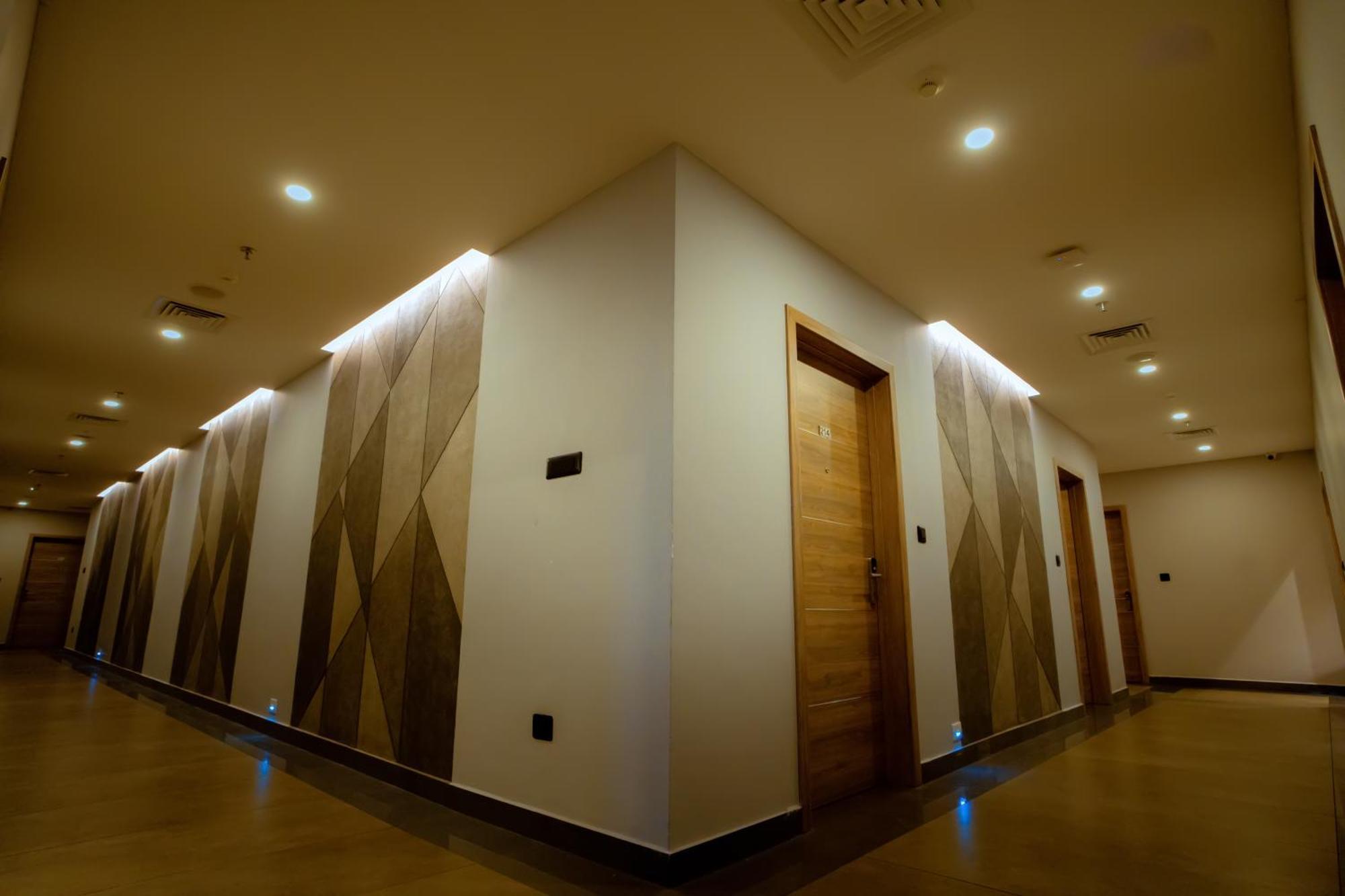 Beeza Clubhouse Hotel Котаям Екстериор снимка